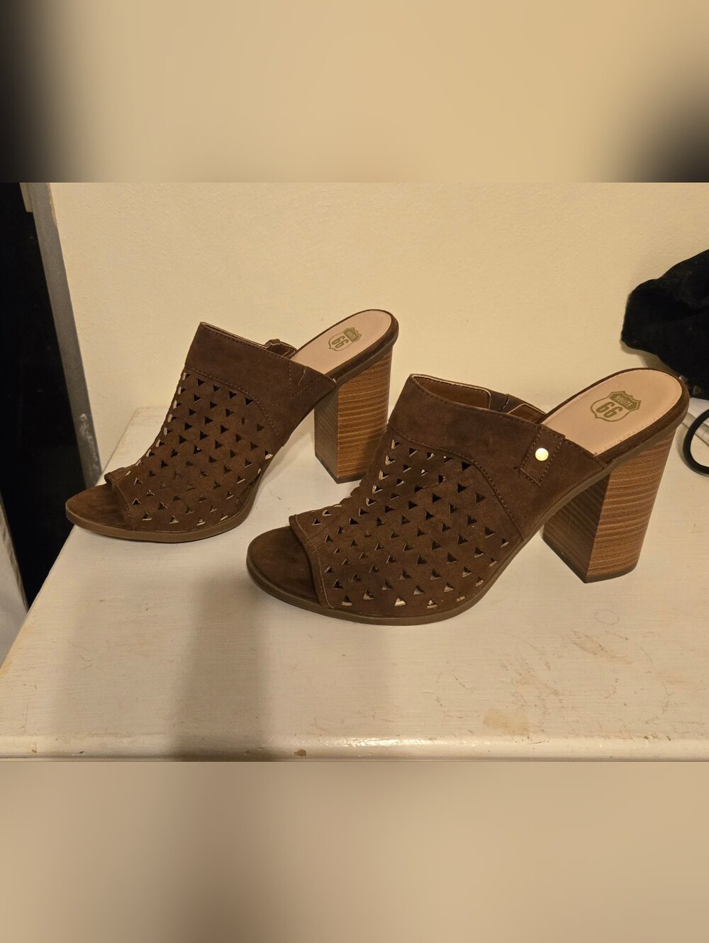 Route 66 Chunky Pumps